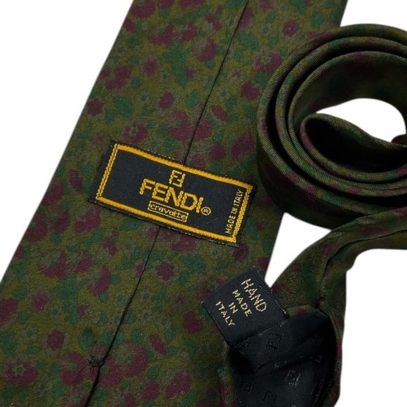 FENDI Green/Burgundy Floral Silk LUXURY Tie HANDMADE ITALY - Picture 3 of 5